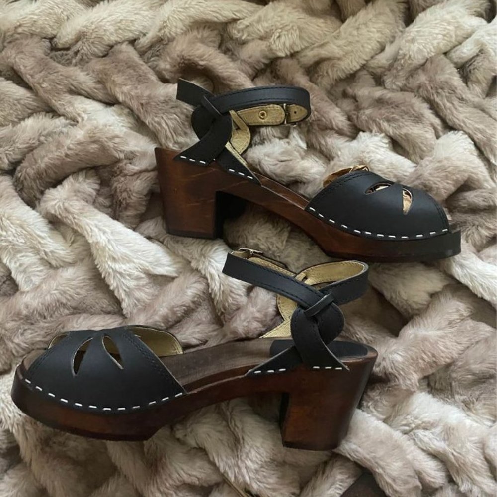 Maguba of Sweden Black Clog Heels